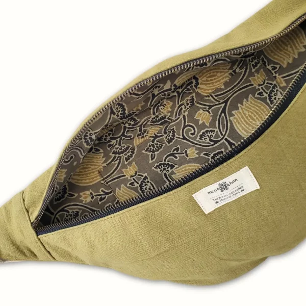 Sac banane en tissu kaki - Teinture naturelle – Image 4