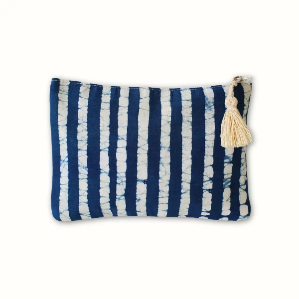 Pochette en tissu zippée et teinture naturelle bleu rayures