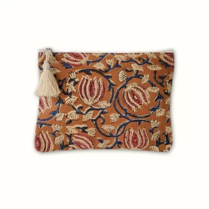 Pochette en tissu zippée et teinture naturelle fleurs