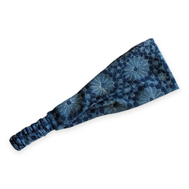 Bandeau cheveux en tissu bleu indigo motif rosaces