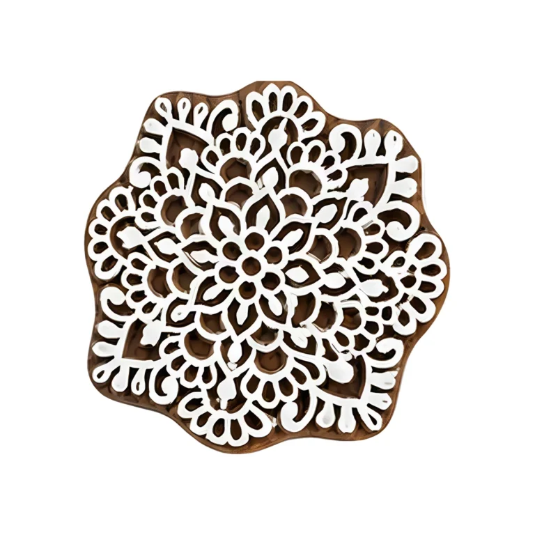 Tampon en bois fleur dentelle 7,5 cm